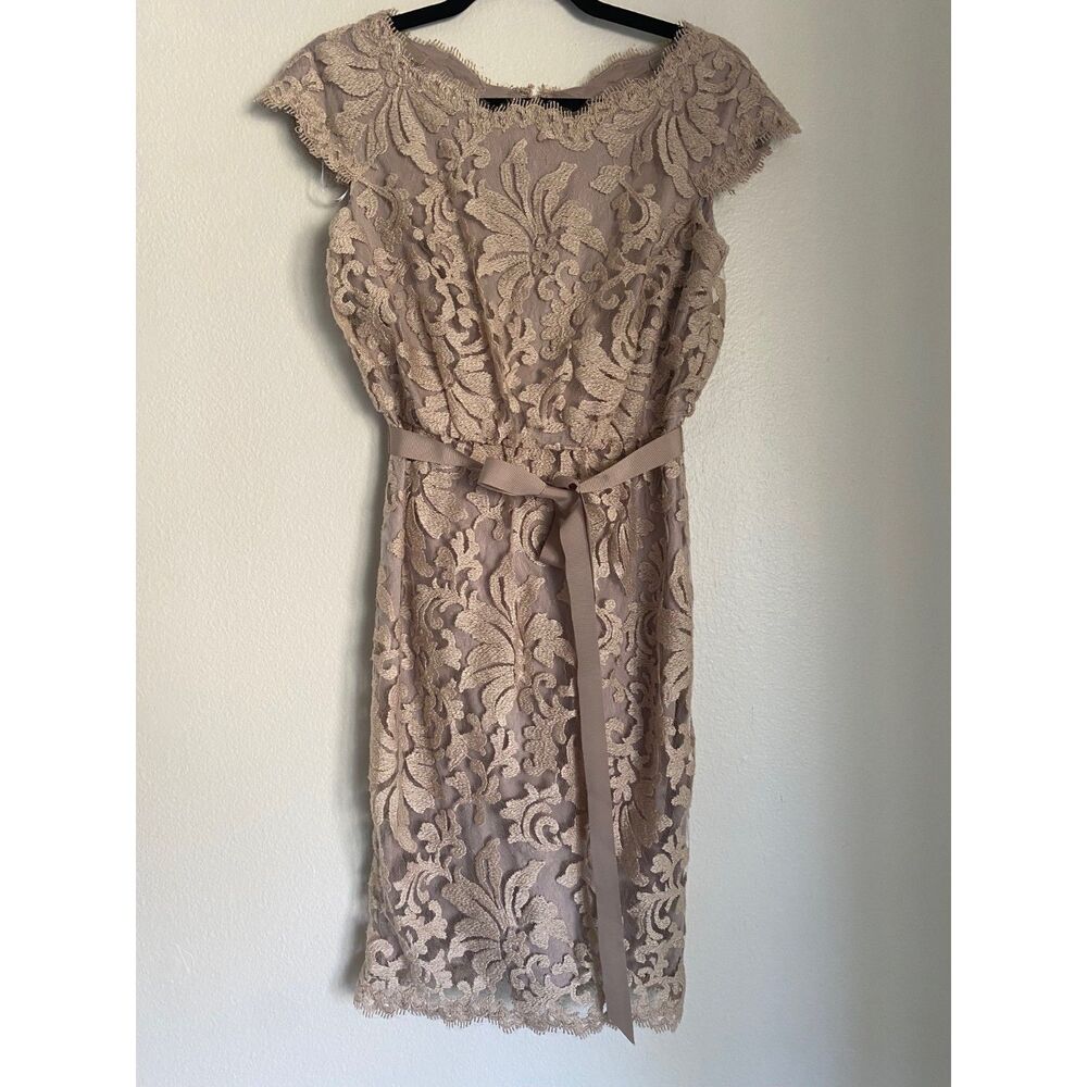 Tadashi Shoji Tan Floral Lace Dress SIZE 6P PETITE